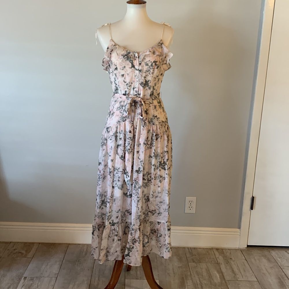 [Chelsea & Violet] Floral Print Tie Front Dress